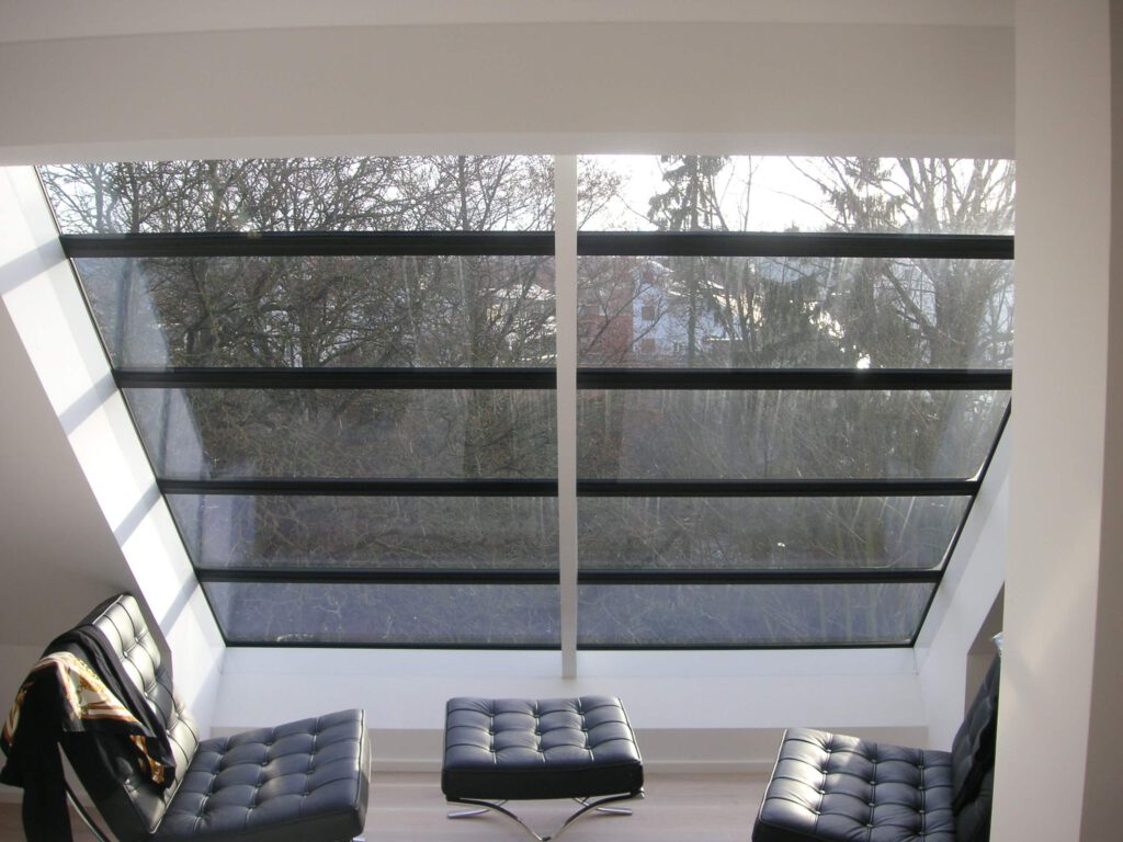 4,16 Schrägdachfensterbau Modern