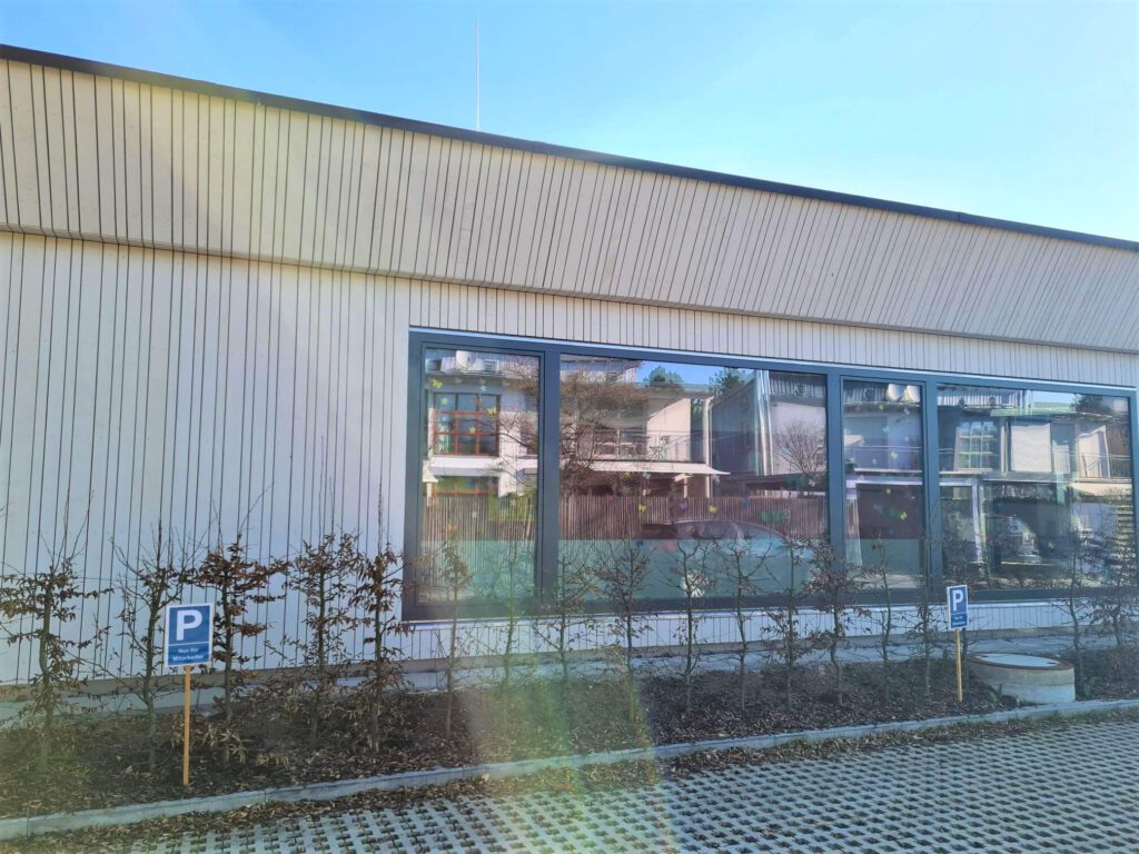 4,20 Fensterfrontbau